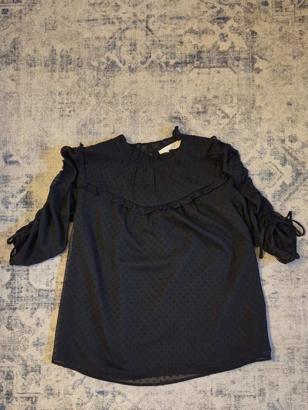 Like New Loft Lined Yoked Top With Ruched Ann Gathered Sleeves - S